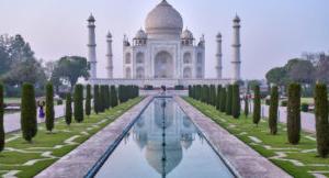 scenic photo of. historic landmark within india